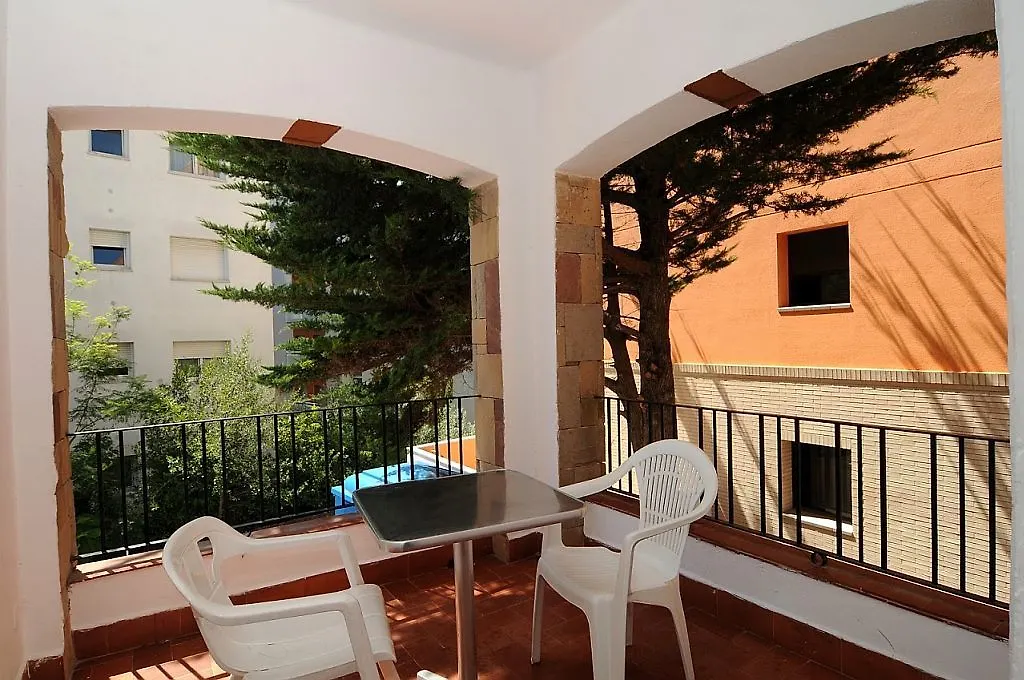 Apartaments Ar Caribe Lloret de Mar